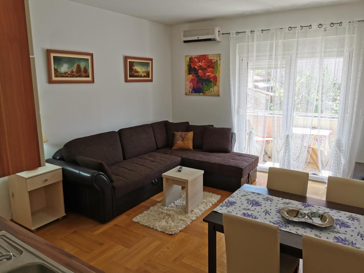 Apartments Mara 茨雷斯 外观 照片