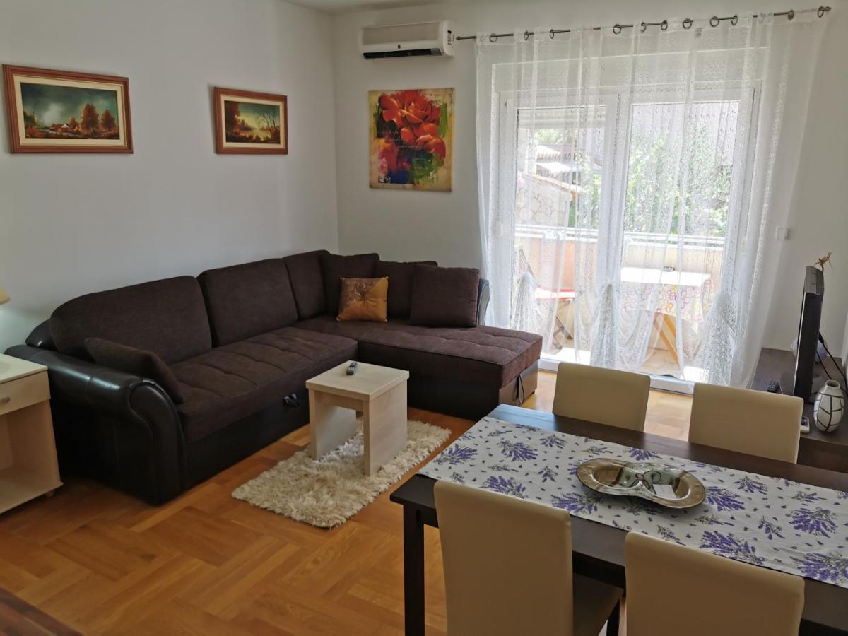 Apartments Mara 茨雷斯 外观 照片