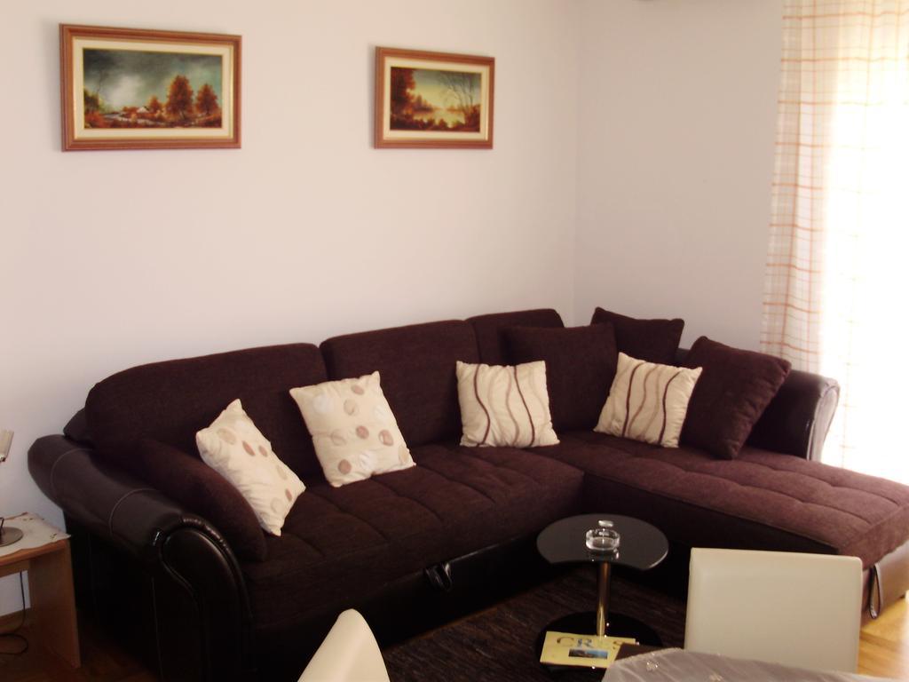 Apartments Mara 茨雷斯 客房 照片